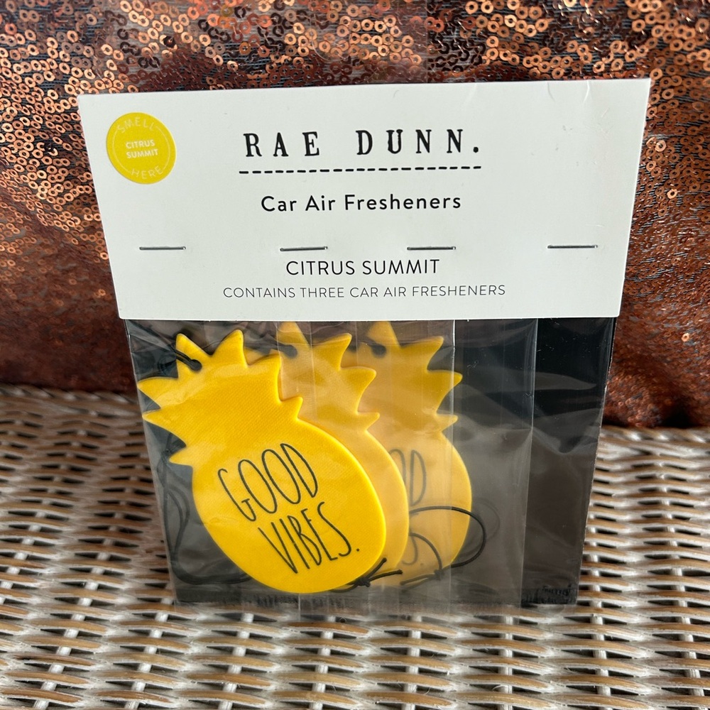 RAE DUNN. Car Air Fresheners CITRUS SUMMIT pineapple
THREE CAR AIR FRESHENERS